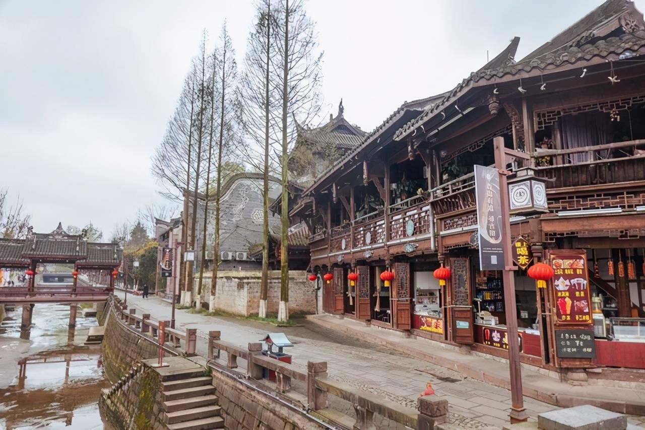 各界导报社论：凝心聚力谱写中国式现代化建设的陕西新篇章——热烈祝贺省政协十三届二次会议开幕